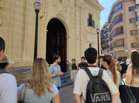 alumnos turismo