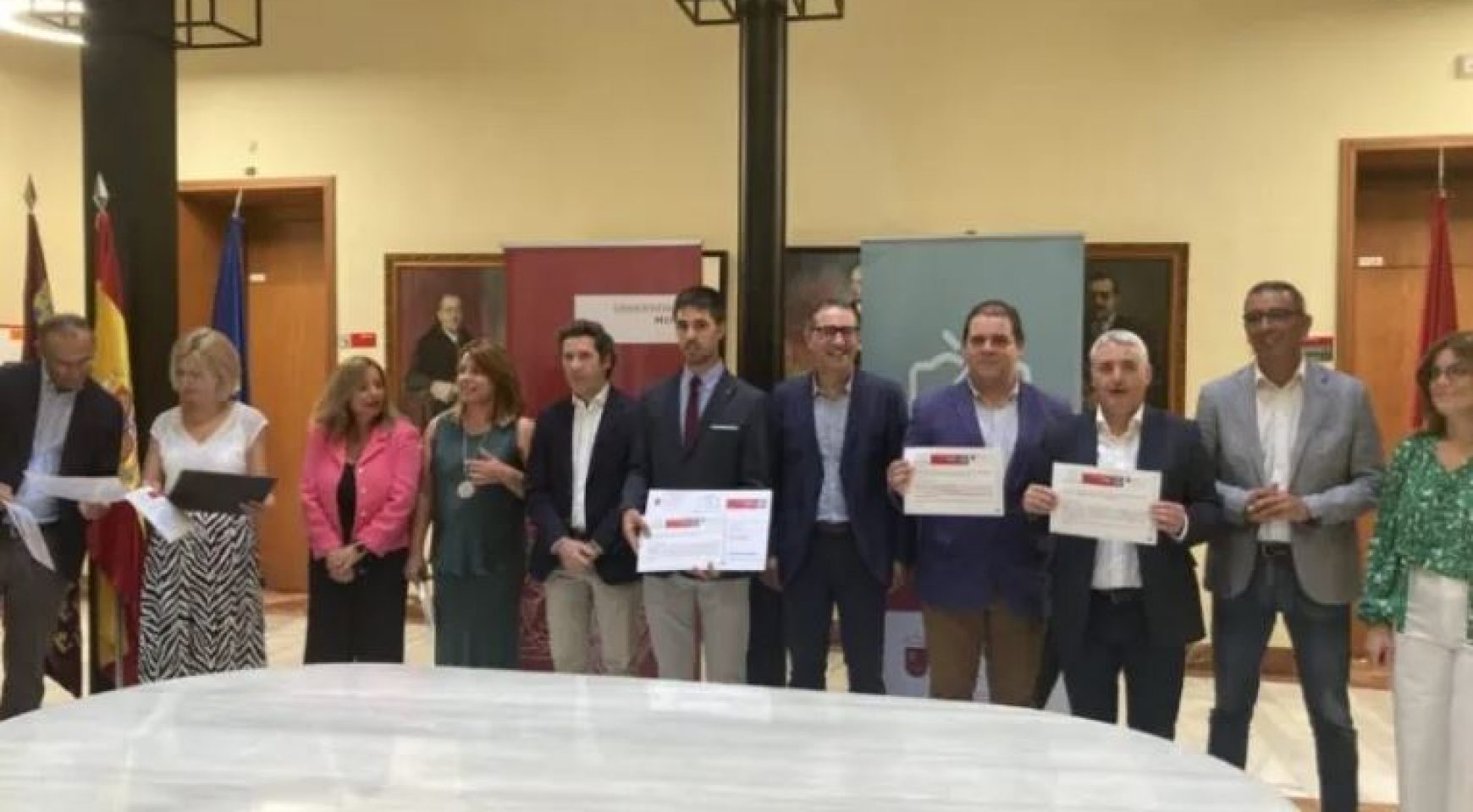 El Trabajo que recoge Iniciativas Ecoturísticas para el Mar Menor recibe el récord de premios en la historia de la UMU