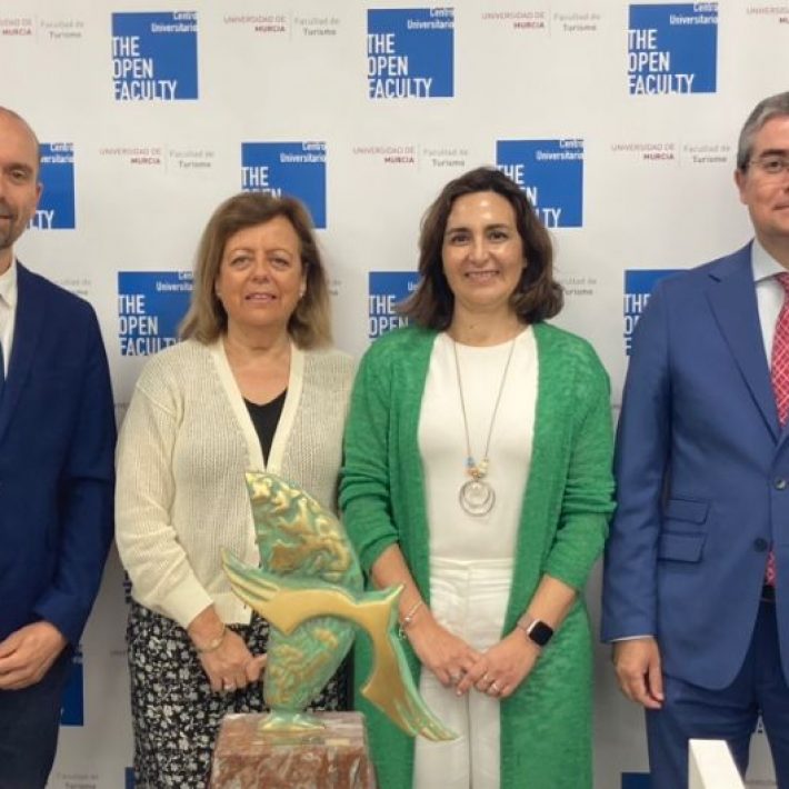 La 51ª Edición de los Premios Palomas de la Facultad de Turismo y Relaciones Internacionales reconoce la labor de FITUR, Ilunions Hotels y la Exposición La Madre del Verbo